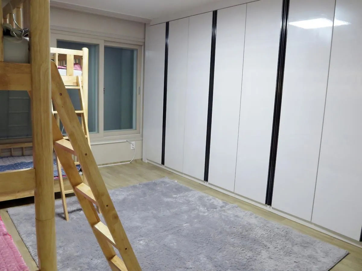 Honey House Hotel Busan 2*,  South Korea