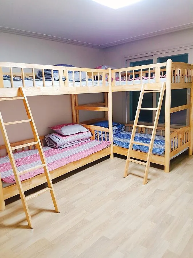 Honey House Hotel Busan