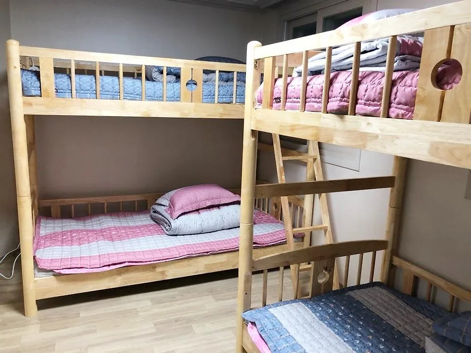 Honey House Hotel Busan 2*,  South Korea