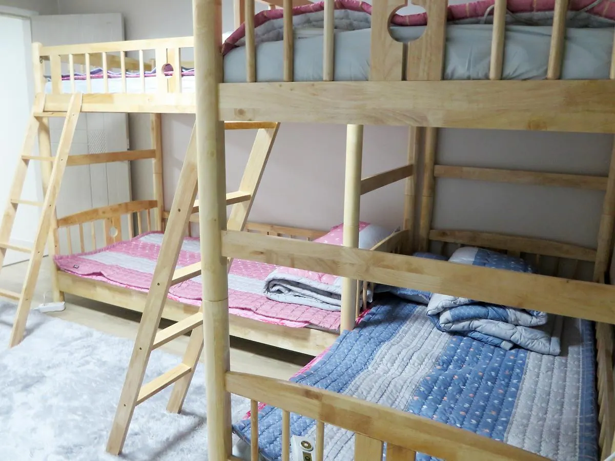 Honey House Hotel Busan