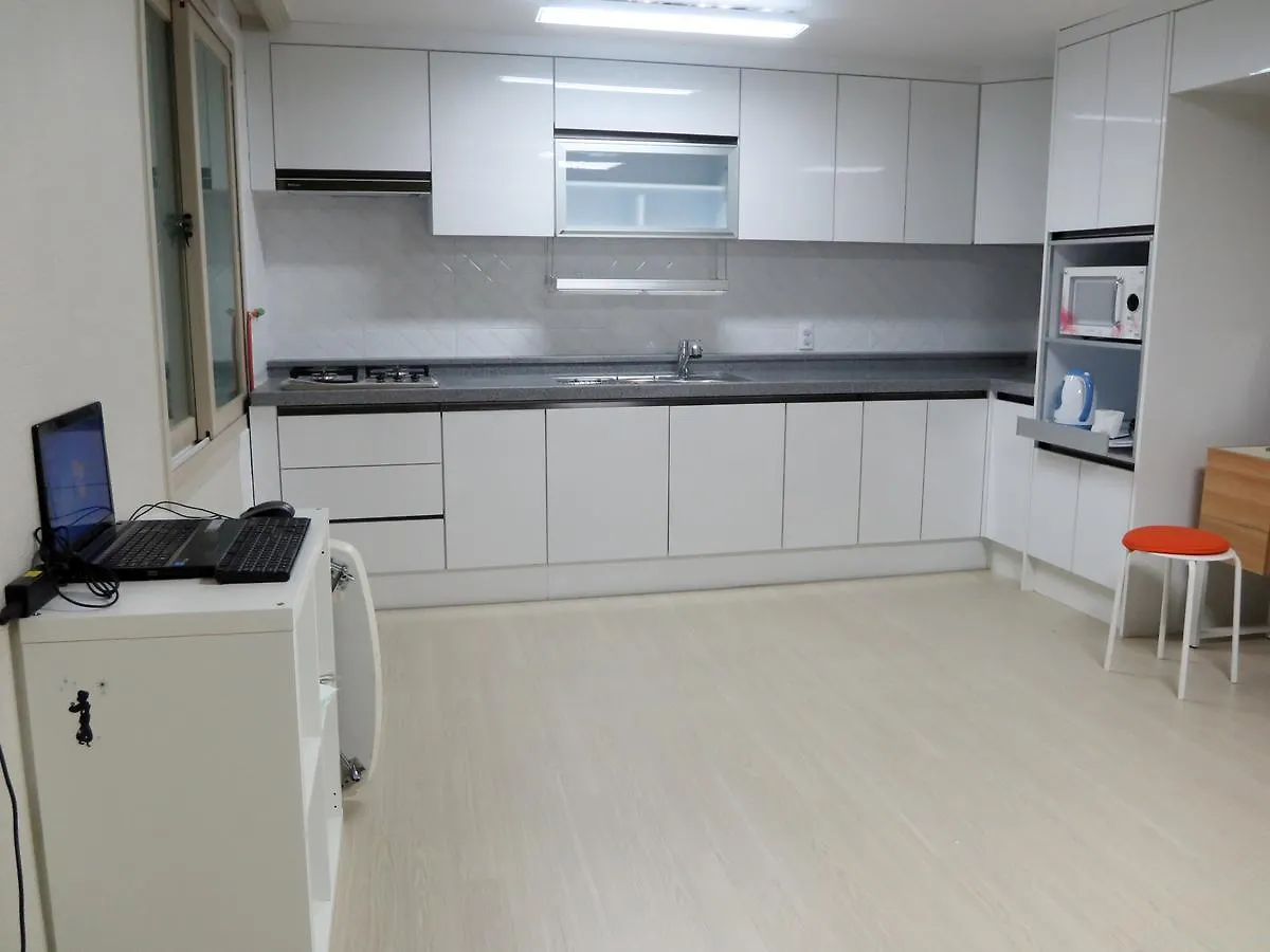 Honey House Hotel Busan Guest house